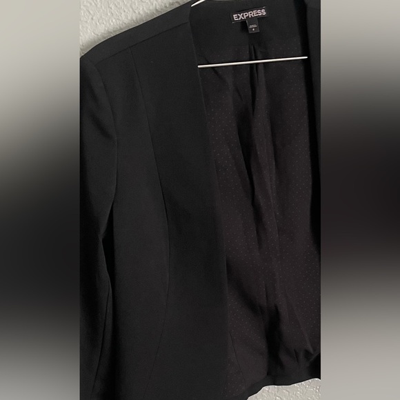 EXPRESS Black Stretch Fully Lined Open Front Asymmetrical Hem Blazer Jacket - Picture 7 of 7